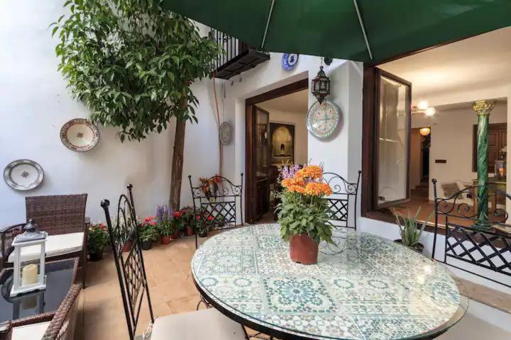 Ferienwohnung Alojamiento Casa Arab-House Granada Exterior foto